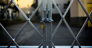 AZURE PIPELINES DEPLOYMENT GATES